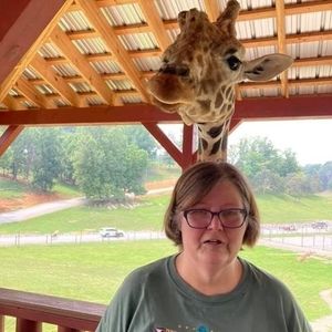 Meet your Posher, Debbie